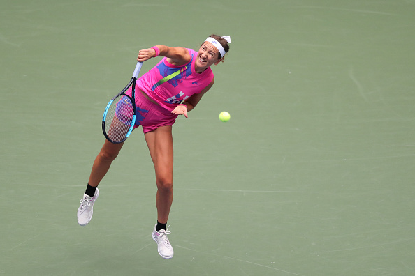 Azarenka was dominant on serve in the opening set (Photo: Matthew Stockman)