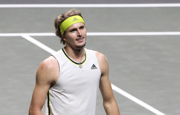 Zverev reacts during his first-round loss/Photo: Henk Sepper/BSR Agency/Getty Images