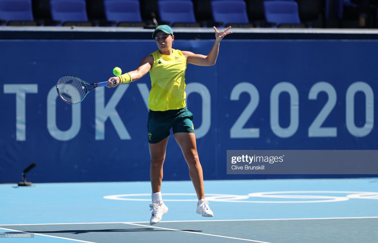 Barty hits a forehand during practice at the Olympics/Photo: Clive Brunskill/Getty Images