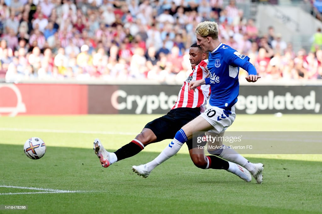 Anthony Gordon against Brentford (Photo by Tony McArdle - Everton FC Via GettyImages)