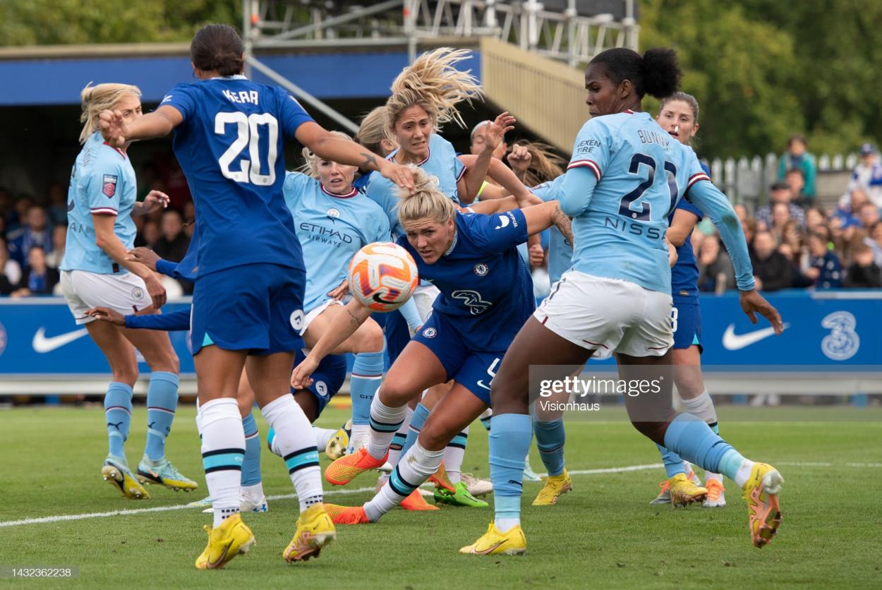 Chelsea against <strong><a  data-cke-saved-href='https://www.vavel.com/en/football/2023/03/22/womens-football/1141441-the-boom-of-womens-football-in-italy-is-imminent.html' href='https://www.vavel.com/en/football/2023/03/22/womens-football/1141441-the-boom-of-womens-football-in-italy-is-imminent.html'>Manchester City</a></strong> in September 2022. (Photo by Visionhaus/Getty Images)