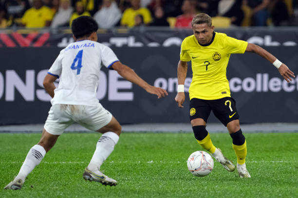 Resumen y mejores momentos del Malasia 41 Singapur en Copa Mitsubishi