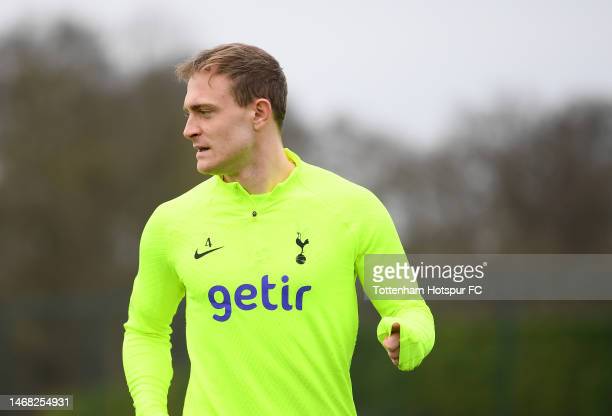 Tottenham's <strong><a  data-cke-saved-href='https://www.vavel.com/en/football/2022/10/08/premier-league/1125650-brighton-0-1-tottenham-post-match-player-ratings.html' href='https://www.vavel.com/en/football/2022/10/08/premier-league/1125650-brighton-0-1-tottenham-post-match-player-ratings.html'>Oliver Skipp</a></strong> | Creator: <strong><a  data-cke-saved-href='https://www.vavel.com/en/football/2023/02/24/womens-football/1138655-tottenham-vs-reading-womens-fa-cup-preview-fifth-round-2023.html' href='https://www.vavel.com/en/football/2023/02/24/womens-football/1138655-tottenham-vs-reading-womens-fa-cup-preview-fifth-round-2023.html'>Tottenham Hotspur FC</a></strong>  |  Credit: <strong><a  data-cke-saved-href='https://www.vavel.com/en/football/2023/02/24/womens-football/1138655-tottenham-vs-reading-womens-fa-cup-preview-fifth-round-2023.html' href='https://www.vavel.com/en/football/2023/02/24/womens-football/1138655-tottenham-vs-reading-womens-fa-cup-preview-fifth-round-2023.html'>Tottenham Hotspur FC</a></strong> via <strong><a  data-cke-saved-href='https://www.vavel.com/en/football/2023/01/13/premier-league/1134434-chelsea-still-winless-in-2023-four-things-we-learnt-as-felix-sees-red-at-debut-derby.html' href='https://www.vavel.com/en/football/2023/01/13/premier-league/1134434-chelsea-still-winless-in-2023-four-things-we-learnt-as-felix-sees-red-at-debut-derby.html'>Getty Images Copyright</a></strong>: 2023 Tottenham Hotspur FC