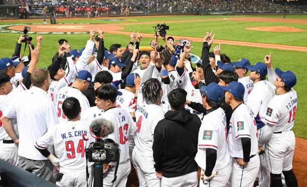 Taiwan outlast Italy in World Baseball Classic thriller - Taipei Times