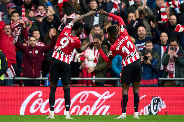 Los hermanos Williams celebrando el 1-0 frente a la Real Sociedad. Fuente: Getty Images