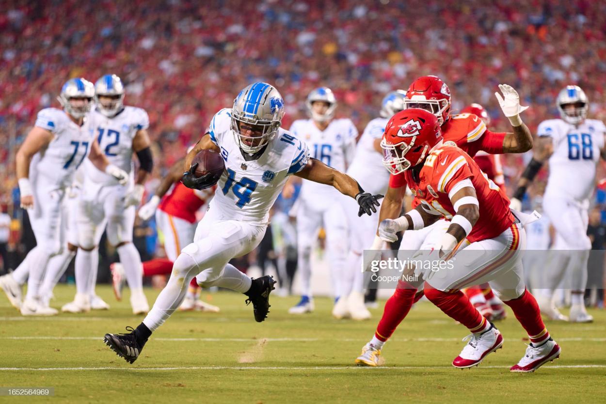 Amon-Ra St. Brown #14 of the Detroit Lions scores a touchdown against the Kansas City Chiefs during the first half at GEHA Field at Arrowhead Stadium on September 7, 2023 in Kansas City, Missouri. (Photo by Cooper Neill/Getty Images)