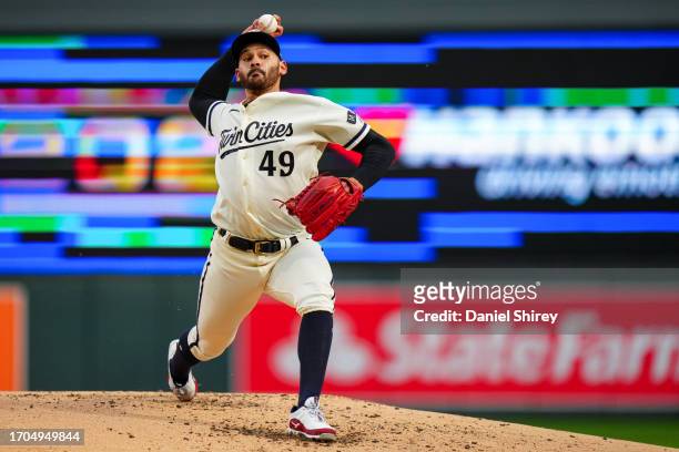 Pablo Lopez delivers a pitch during Game 1 of the AL Wild Card Series/Photo: Daniel Shirey/Getty Images
