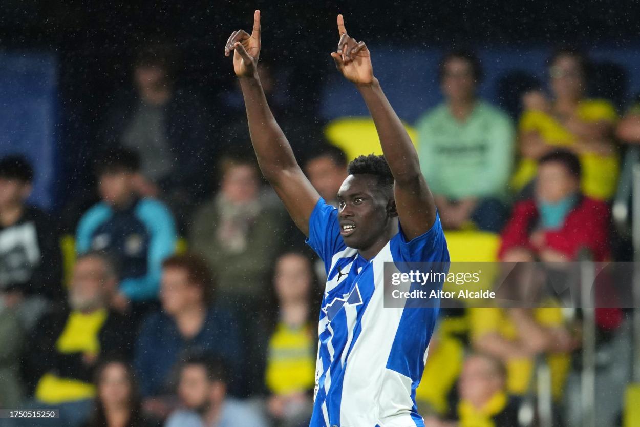 Samu levantando los brazos/ Fuente: Getty Images