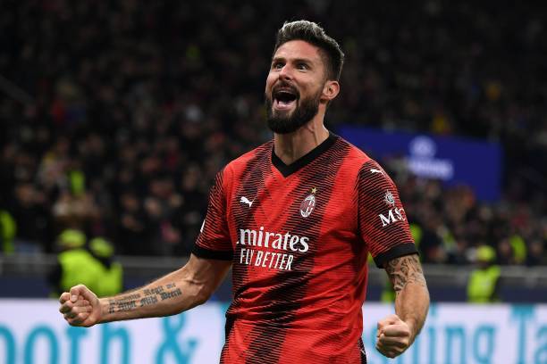 Giroud celebrando el gol con el que ponía al AC Milán por delante en el marcador. Foto: Getty Images