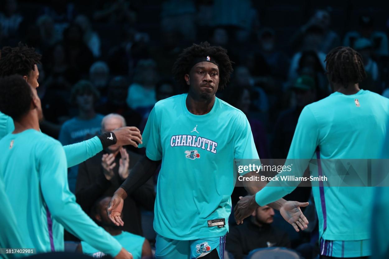 Mark Williams being introduced at Spectrum Center (Photo by Brock Williams-Smith/NBAE via Getty Images)