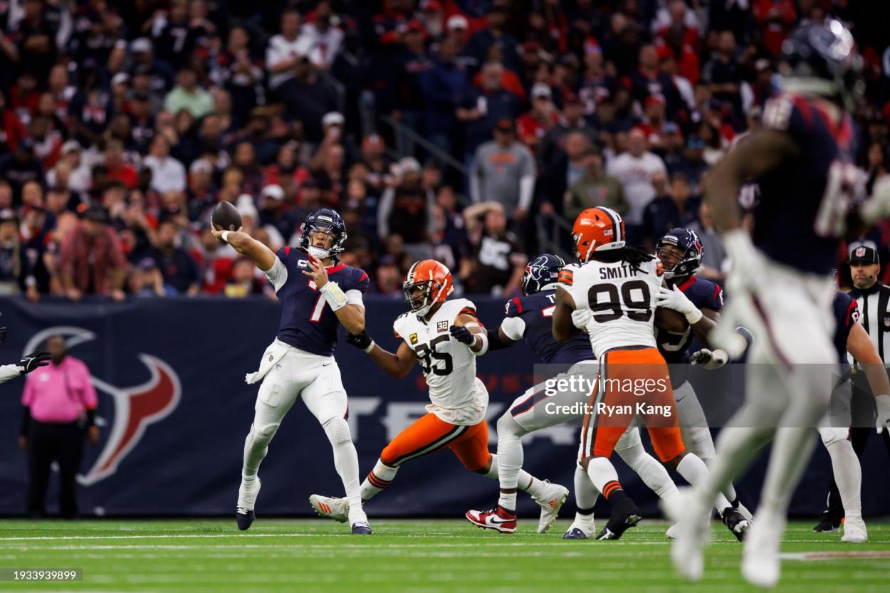CJ Stroud in action against the Browns (Photo: Ryan Kang/GETTY Images)