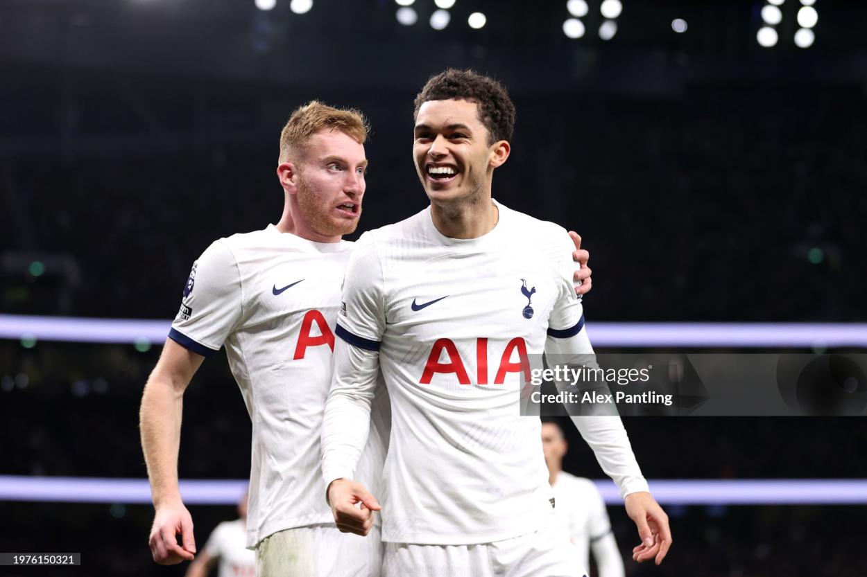 Brennan Johnson of <strong><a  data-cke-saved-href='https://www.vavel.com/en/football/2024/03/30/premier-league/1177953-tottenham-hotspur-2-1-luton-town-heung-min-son-leads-the-side-to-victory-at-home.html' href='https://www.vavel.com/en/football/2024/03/30/premier-league/1177953-tottenham-hotspur-2-1-luton-town-heung-min-son-leads-the-side-to-victory-at-home.html'>Tottenham Hotspur</a></strong> celebrates scoring his team's second goal with Dejan Kulusevski during the <strong><a  data-cke-saved-href='https://www.vavel.com/en/football/2023/12/31/tottenham-hotspur/1167314-tottenham-hotspur-3-1-bournemouth-spurs-ruin-the-cherries-unbeaten-run.html' href='https://www.vavel.com/en/football/2023/12/31/tottenham-hotspur/1167314-tottenham-hotspur-3-1-bournemouth-spurs-ruin-the-cherries-unbeaten-run.html'>Premier League</a></strong> match between <strong><a  data-cke-saved-href='https://www.vavel.com/en/football/2024/03/30/premier-league/1177953-tottenham-hotspur-2-1-luton-town-heung-min-son-leads-the-side-to-victory-at-home.html' href='https://www.vavel.com/en/football/2024/03/30/premier-league/1177953-tottenham-hotspur-2-1-luton-town-heung-min-son-leads-the-side-to-victory-at-home.html'>Tottenham Hotspur</a></strong> and Brentford FC at Tottenham Hotspur Stadium on January 31, 2024 in London, England. (Photo by Alex Pantling/Getty Images)