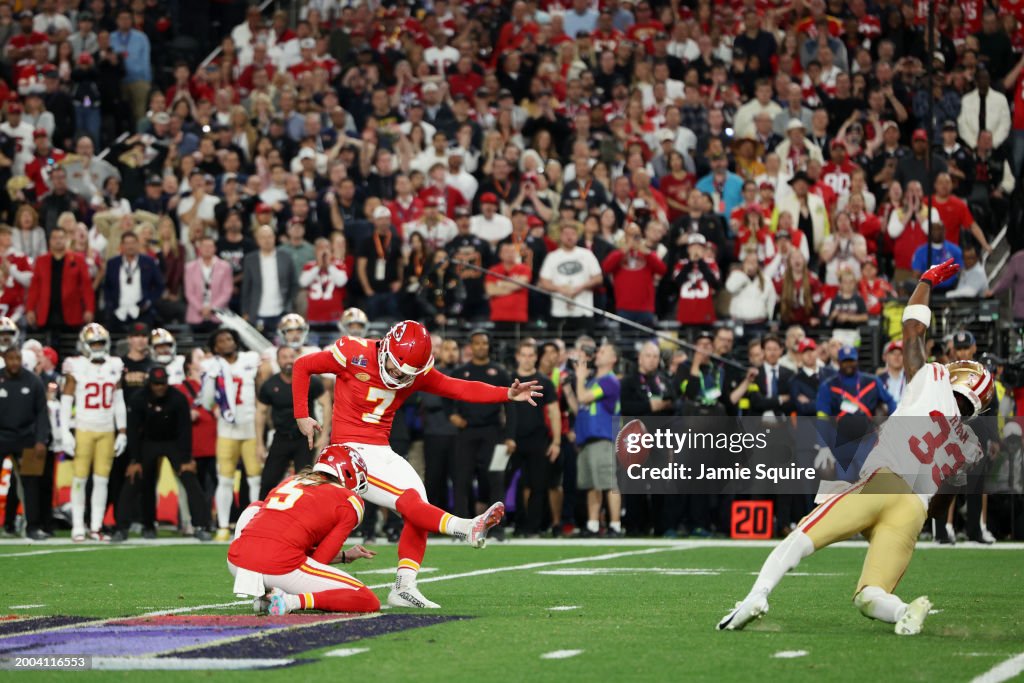 LAS VEGAS, NEVADA - FEBRUARY 11: Harrison Butker #7 of the Kansas City Chiefs kicks a field goal late in the fourth quarter to tie the game against the San Francisco 49ers during Super Bowl LVIII at Allegiant Stadium on February 11, 2024 in Las Vegas, Nevada. (Photo by Jamie Squire/Getty Images)