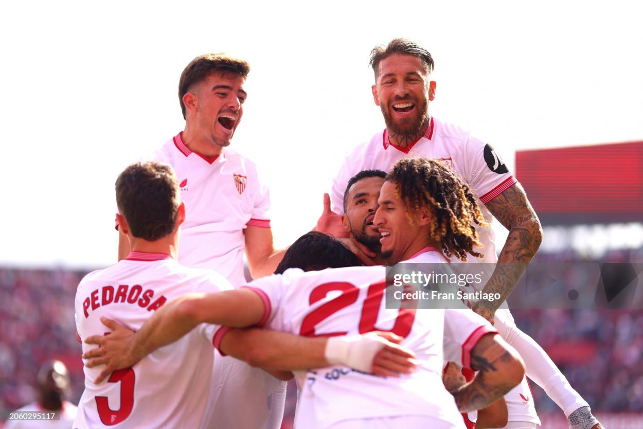 El Sevilla celebrando un gol contra la Real Sociedad en esta 23/24 | Foto: Gettyimages