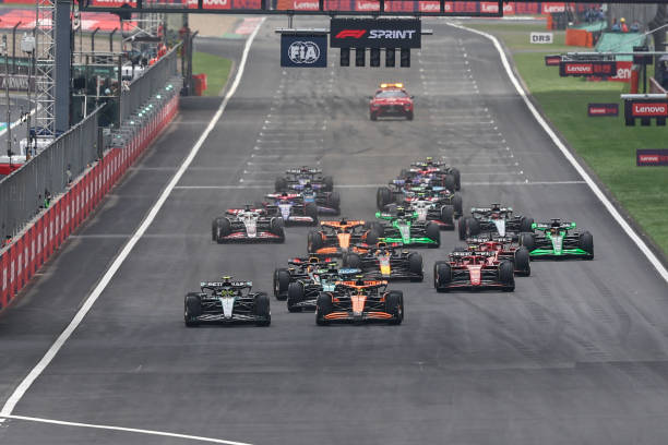The sprint race start during qualifying ahead of the F1 Grand Prix of China at Shanghai International Circuit on April 20, 2024 in Shanghai, China. (Photo by Song Haiyuan/MB Media/Getty Images)