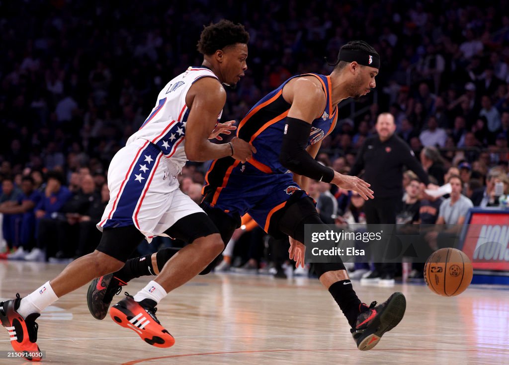 Josh Hart #3 of the New York Knicks and Kyle Lowry #7 of the Philadelphia 76ers chase after the loose ball during the first half at Madison Square Garden on April 30, 2024 in New York City. NOTE TO USER: User expressly acknowledges and agrees that, by downloading and or using this photograph, User is consenting to the terms and conditions of the Getty Images License Agreement. (Photo by Elsa/Getty Images)