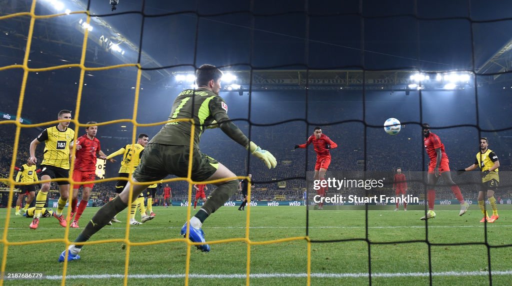 Musiala berkuasa di rumah. (Foto dari Stuart Franklin/Getty Images)