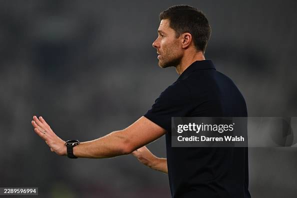 Chelsea manager Xabi Alonso reacting in a friendly vs AC Milan (Photo by Darren Walsh/Chelsea FC via Getty Images)