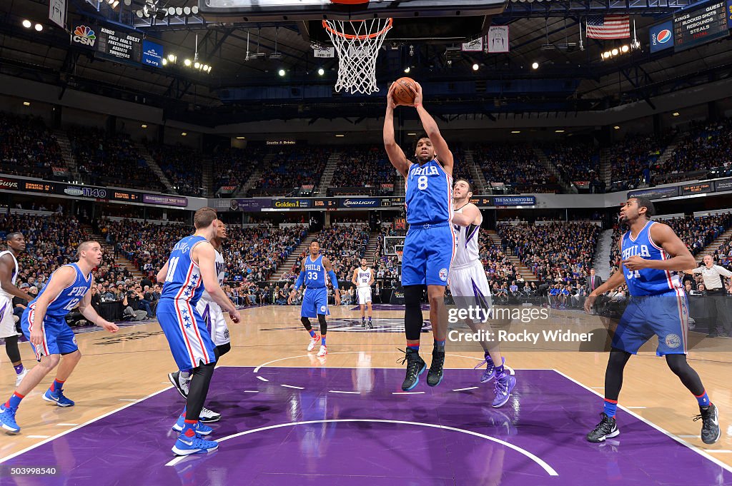SACRAMENTO, CA - DECEMBER 30: Jahlil Okafor #8 of the Philadelphia 76ers rebounds against Kosta Koufos #41 of the Sacramento Kings on December 30, 2015 at Sleep Train Arena in Sacramento, California. NOTE TO USER: User expressly acknowledges and agrees that, by downloading and or using this photograph, User is consenting to the terms and conditions of the Getty Images Agreement. Mandatory Copyright Notice: Copyright 2015 NBAE (Photo by Rocky Widner/NBAE via Getty Images)