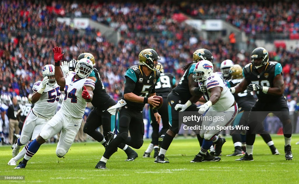 25 October 2015: Blake Bortles (5) takes evasive action during the International Series Game 13 between the Buffalo Bills and the Jacksonville Jaguars, played at Wembley Stadium in London, England. (Photo by Mark Davison/Icon Sportswire) (Photo by Mark Davison/Icon Sportswire/Corbis/Icon Sportswire via Getty Images)