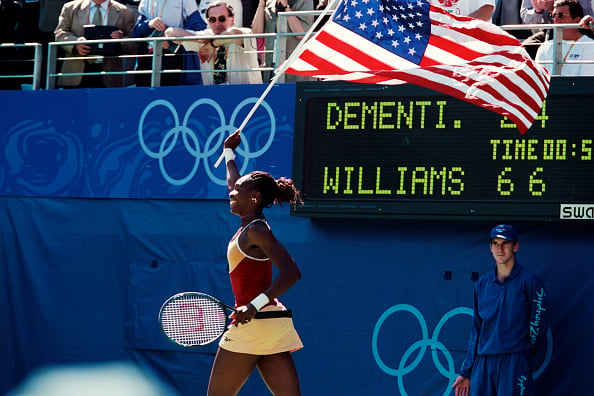 Venus Williams celebrates winning the singles title in Sydney (Image: Langevin Jacques)