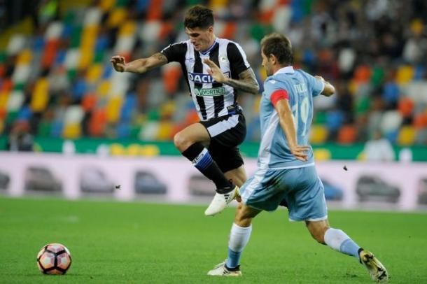 Lulic contrasta De Paul. Fonte: http://th.outdoorblog.it