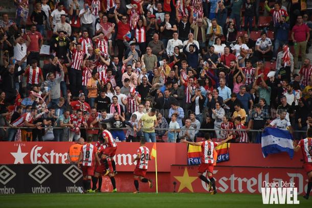 Los jugadores del Girona celebrando uno de los goles ante el Real Madrid / Foto: Noelia Déniz (VAVEL.com)