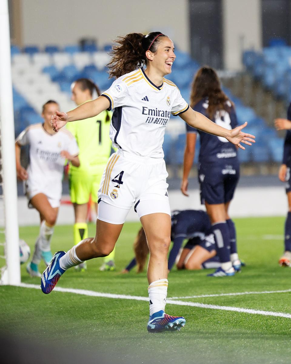 El Real Madrid femenino se da un festín a costa de la Real Sociedad - VAVEL  España