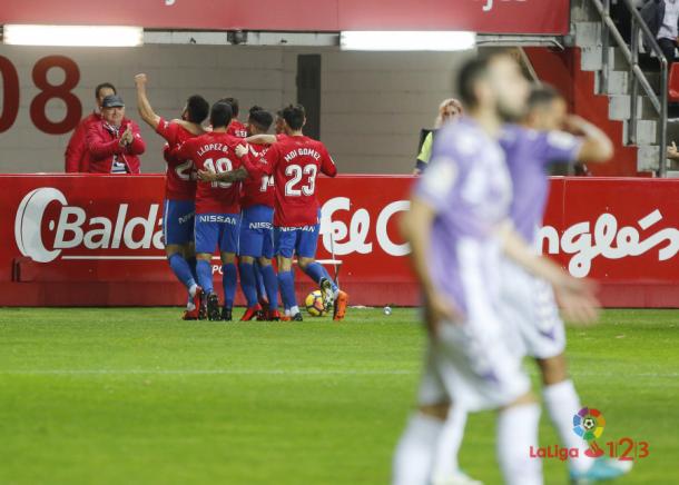 Stefan Scepovic abrió el marcador antes del minuto cinco de juego // Imagen: LaLiga 123