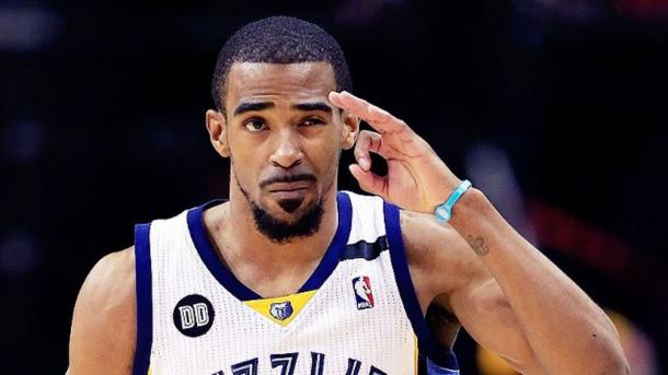 Mike Conley stays loyal to Memphis by re-signing with the team for five-years, $153-million deal. Photo: Jamie Squire/Getty Images