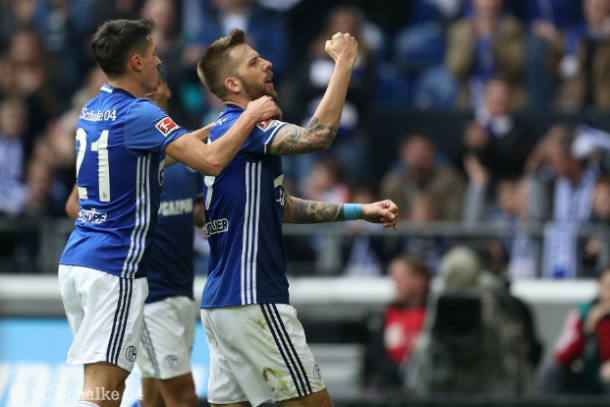 Burgstsaller celebrando uno de sus goles | Foto: Schalke 04