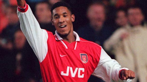 Un jovencisimo Nicolas Anelka, capatado por Wenger para el Arsenal (Foto: arsenal.com)