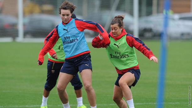 Henning in training with Rose (Credit: Arsenal FC)