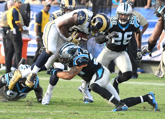 Todd Gurley needs to be more effective on the ground in future Rams' games. | Photo: USA Today Sports