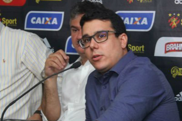 Gustavo Barros está ajudando a diretoria de futebol no caso Rodney. (Foto: Williams Aguiar / Sport Club do Recife)