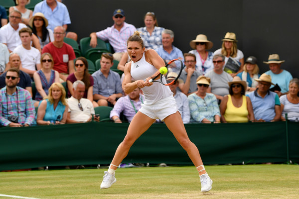 Halep will have a lot of pressure and she was one set away of becoming the world number one in Paris but couldn't get the job done (Photo by Shaun Botterill / Getty)