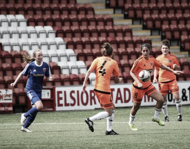 Hayley Rosen (8) had an impressive debut for City. Photo: Andy Buist