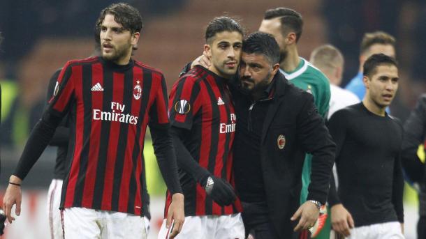 La comunión entre Gattuso y sus jugadores es total | Foto: AC Milan