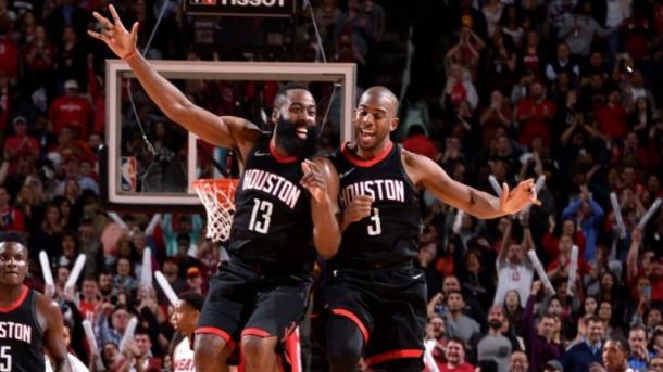El dúo 'sacapuntos' de que causa sensación en Houston / NBA.com