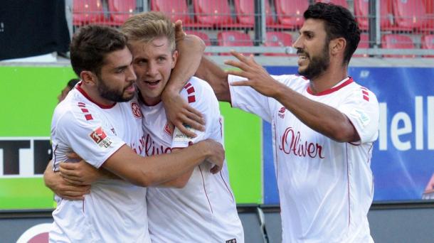 Patrick Weihrauch celebrates his goal. | Photo: BR/DPA