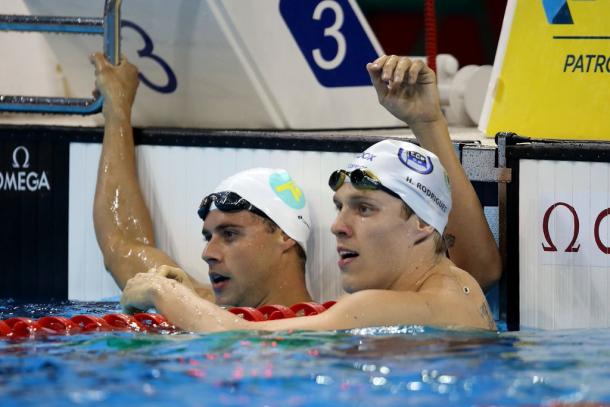 Thiago Pereira (esq.) e Henrique Rodrigues, representantes brasileiros nos 200m medley