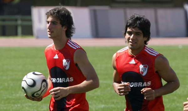 Higuaìn e Falcao si allenano insieme con il River Plate, www.twitter.com