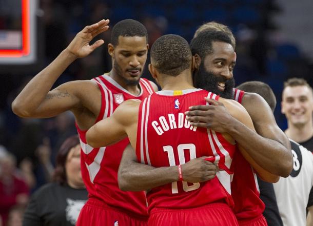 Every player on the Houston Rockets are all smiles and are in a good position through a quarter of the season. Photo: AP Photo/Paul Battaglia