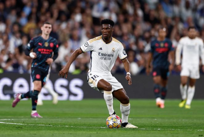 El francés recibió la cartulina y se perdió la vuelta en el Etihad de Mánchester | Foto: Real Madrid