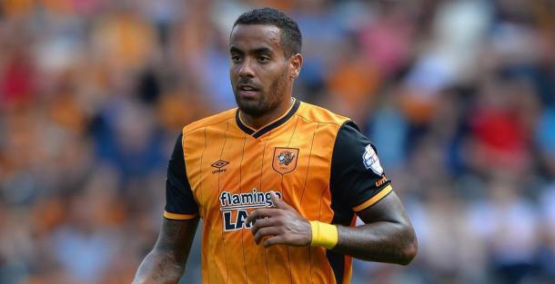 Tom Huddlestone will be crucial to Hull's survival hopes this season (photo: Metro)