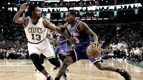 Jennings frente a Celtics / Foto: Getty Images