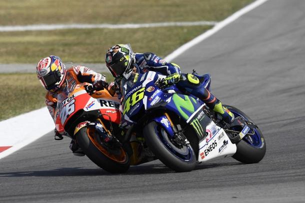 Rossi and Pedrosa come close as the Spaniard gets passed the Italian to take the lead - www.valentinorossi.com