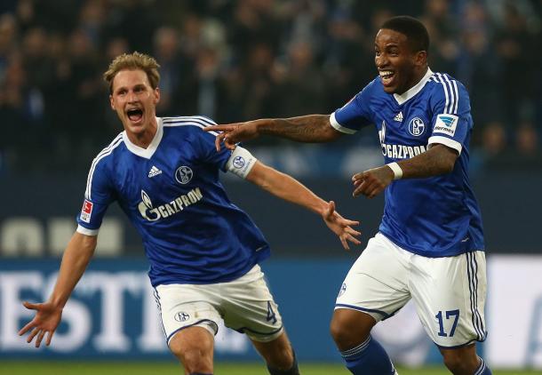 Howedes y Farfán volverán a Gelserkirchen donde triunfaron. Fuente: Schalke 04