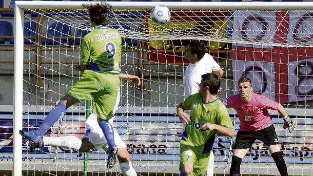 Último partido entre ambos equipos. Se saldó por 1-0 con gol de Santi Santos |Foto:CrónicaLeón
