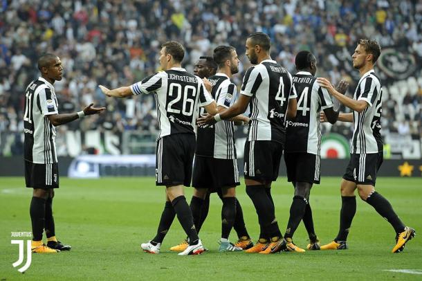 Alla Juventus basta un tempo: Crotone senza scampo Alla Juventus basta un tempo: Crotone senza scampo
